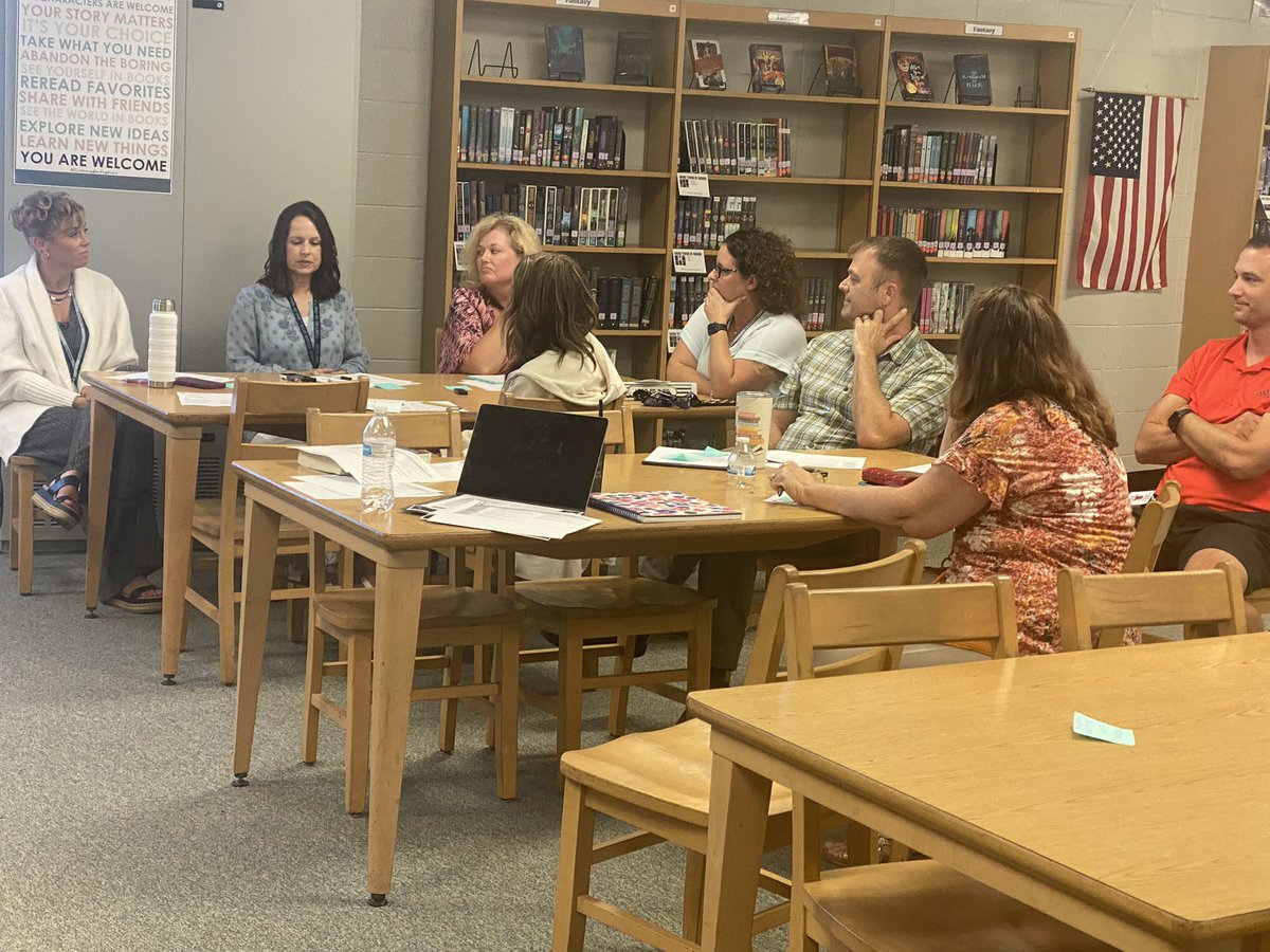 HWhitakerLE's tweet image. Differentiated PL based on T needs @ellis_school offers one hour PL after school each month from T input. This PL was on classroom management strategies  #ROCvision #OneEllis #SumnerAchieves