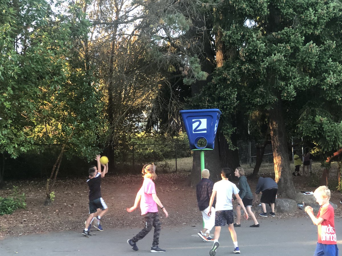 CascadeK8's tweet photo. What a day! The P.A.C.K skills were on point at Cascade K-8 today. Welcome back, Wolves!!#backtoschool https://t.co/PwboW0vCBH