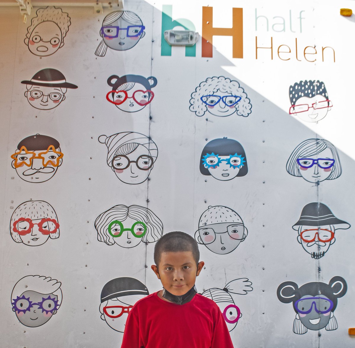 ELGINISD_EE's tweet photo. We wish to thank nonprofits @ciscentraltx and @HalfHelen  for providing vision exams to Elgin Elementary students today. The mobile vision clinic will be at @ELGINISD_BTW and @ELGINISD_NEIDIG later this week. Exams are provided for free to students who failed vision screeners. https://t.co/dttv2b6z6i
