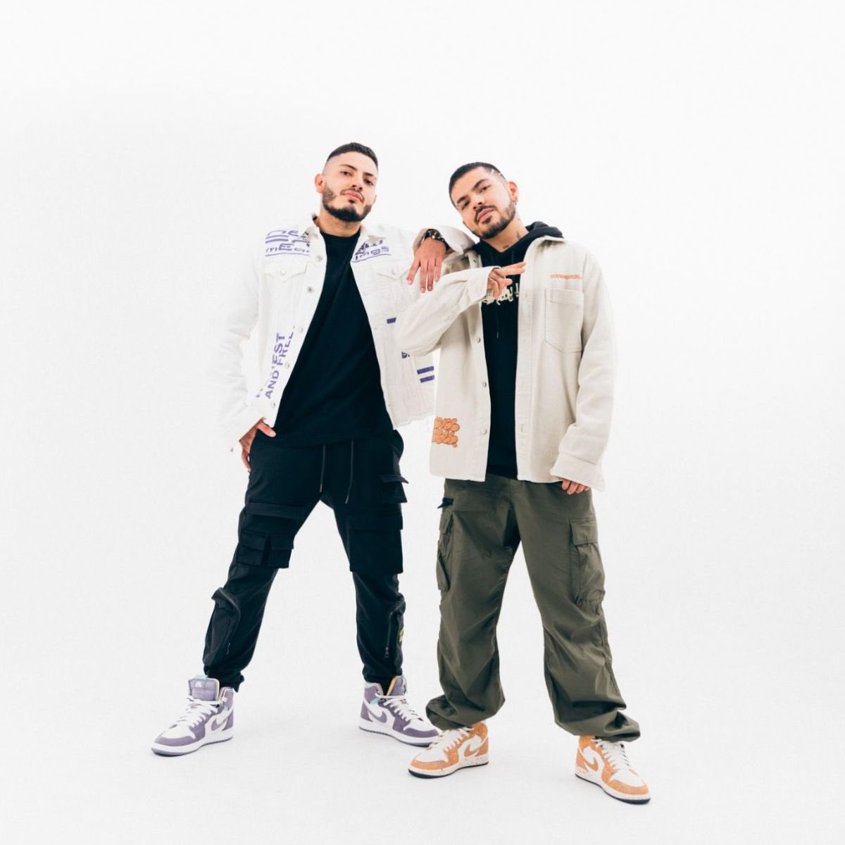 malabarsound's tweet photo. ⚠️GOLDEN MINDZ⚠️ los productores que están llevando el talento colombiano a nivel mundial. @GoldenRecordsZ https://t.co/hTIi5HThx2 https://t.co/M6e1eLqOaZ