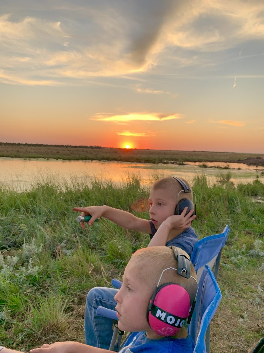 NEGameandParks's tweet photo. "Seeing the doves come in, and loving being with dad." - Travis Connot

Share your Take 'em Hunting stories and enter to win prizes at https://t.co/guw4UvOy0Z

#TakeEmHunting #NEgameandparks #doveseason #huntNebraska #hunting #NebraskaHunting #Nebraska #DoveHunting https://t.co/HE5A5kdB1k