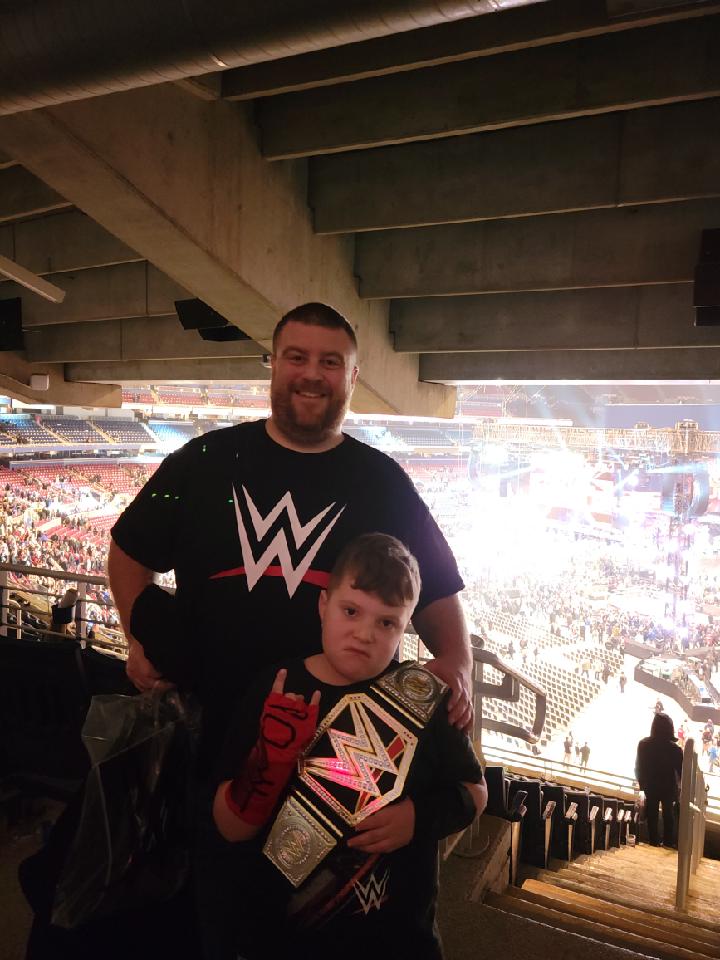 spowmar's tweet photo. To the love of my life, Happy Birthday. Thanks for doing life w/me, for being the best dad &amp; husband. For working your ass off, for encouraging us, for bringing me back to calm when I'm a crazy person, for always making people laugh, for being an amazing human. ILYSM @BigMart52 https://t.co/Q0Wj2Py7e6