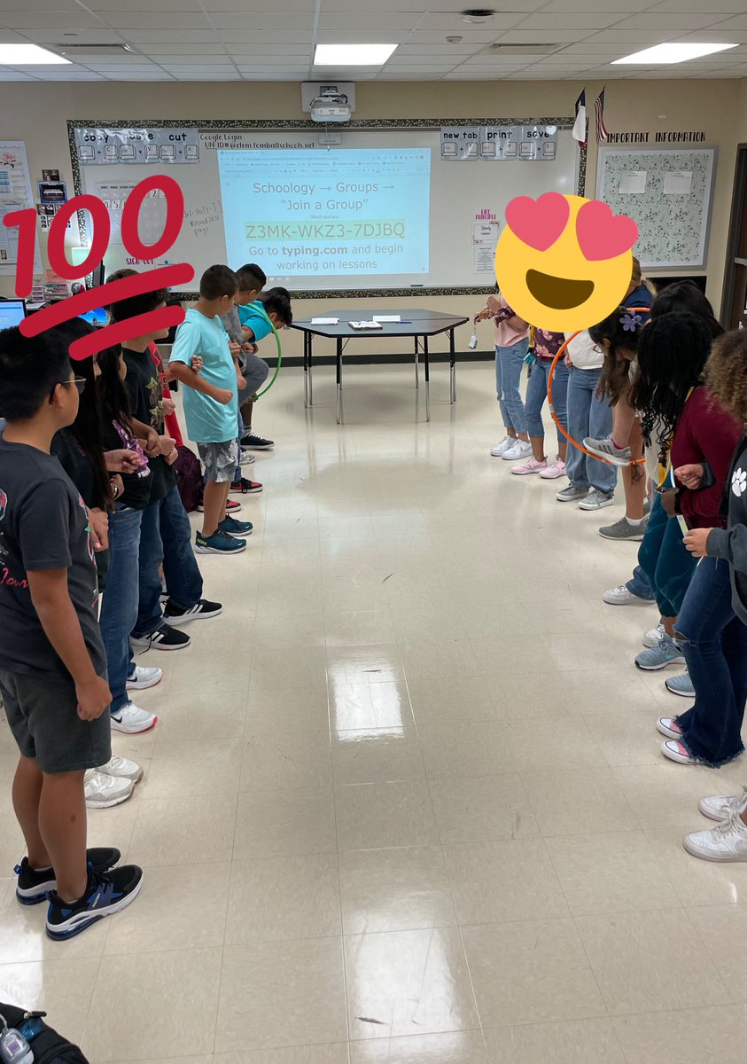 Leach_OIS's tweet photo. We had so much fun with our team building brain break today!🤗 It is awesome being able to see these sweet kids working together while having fun!! #ilovemyjob #oisisthebest ❤️ @TISDOIS https://t.co/uAMXpoxqQD