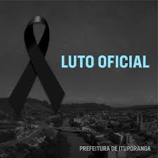 Antagoniza11's tweet photo. Nota de falecimento: 

Noticiamos o falecimento de todos os institutos de pesquisa no dia de hoje. 

Descansem em Paz! https://t.co/jsNlYoe2CJ