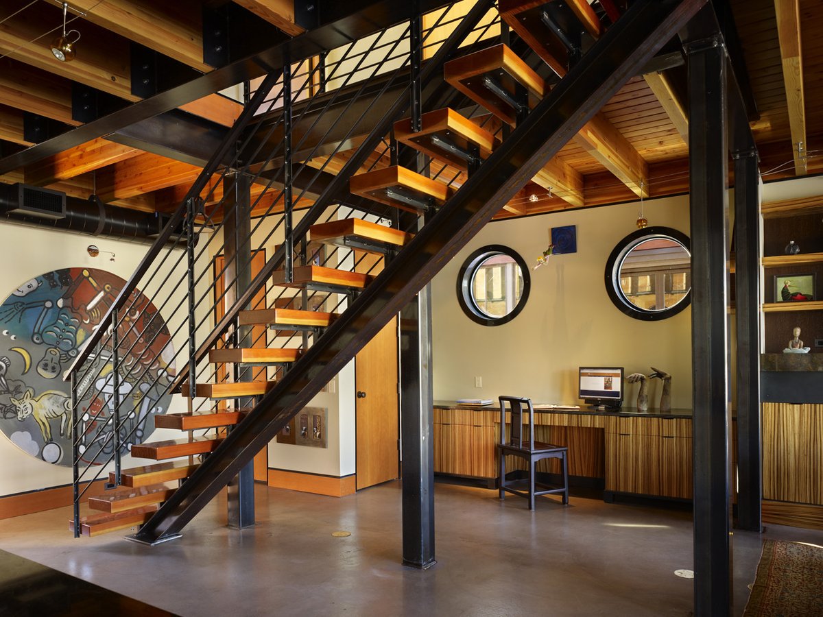 EpicFLhomes's tweet photo. Do you find the setting or the design of this #modernhome most impressive? #homestyle  https://t.co/cA6glRecxM https://t.co/gfUKU3KxS9