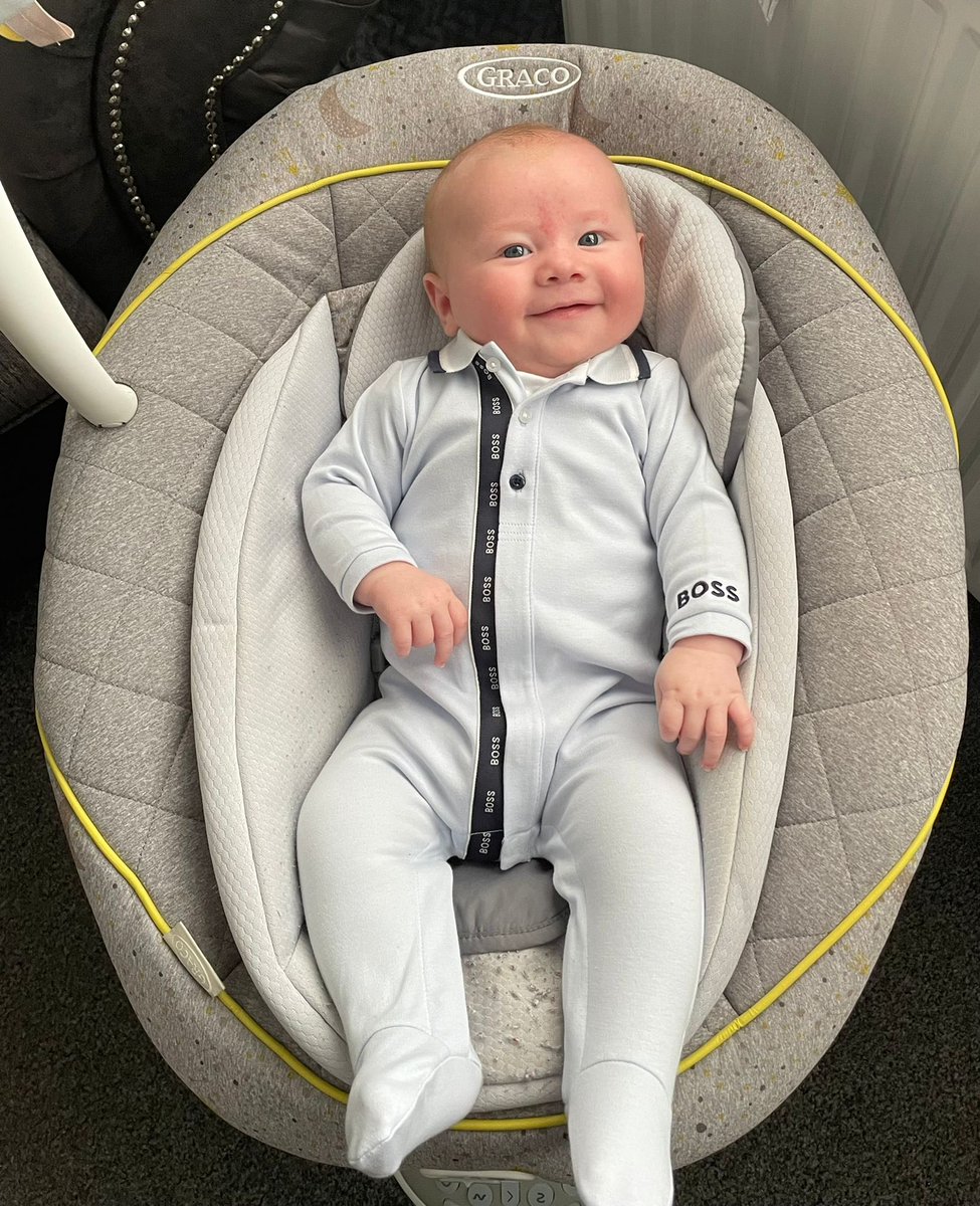 kevinkelly1991's tweet image. 6 months of wee Harry Paul Kelly! 💚

Oh how you’re granda would be so proud of us wee man! 
#family #gettingbig #meyouandmum