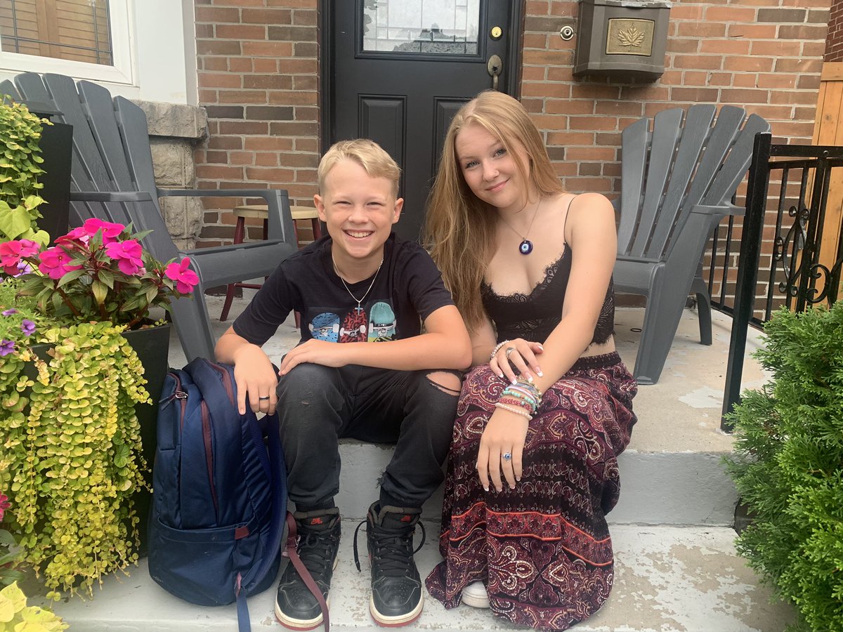 Sarah Charley tweet media