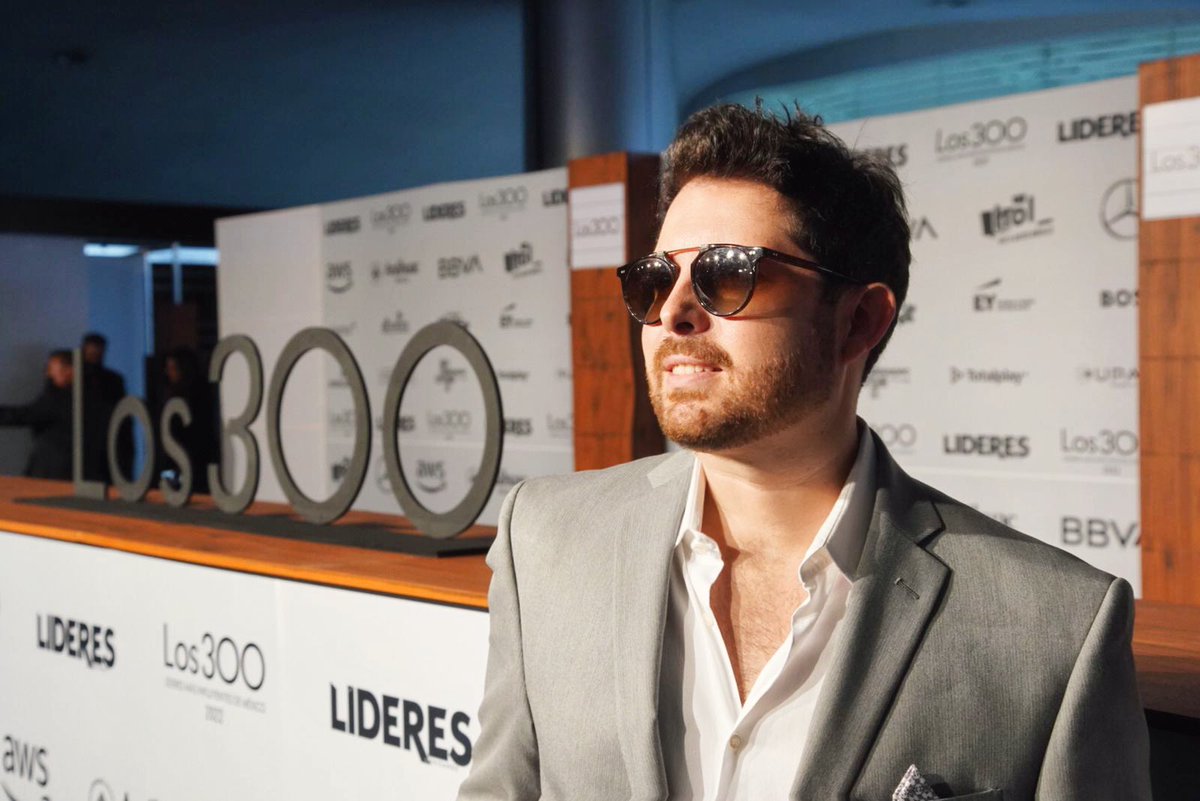 Muchas gracias a mis amigos de @lideresmexicanos por la invitación a la comida anual de  #Los300 líderes más influyentes de Mexico. ¡Gran evento!