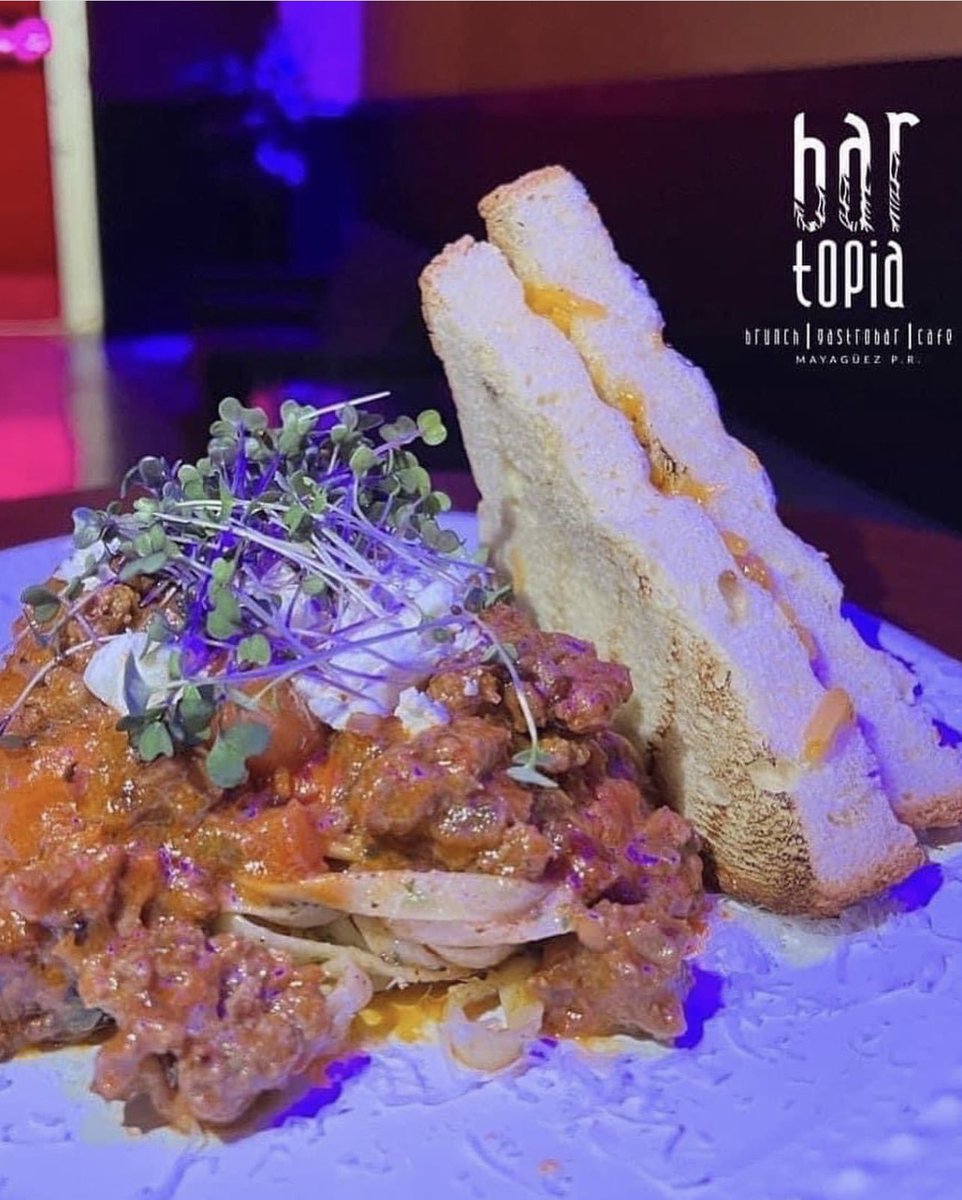 BartopiaMaya's tweet photo. 🚨Miércoles de 2x35 🚨
Ven a comer rico y diferente en @BartopiaMaya con los platos más creativos y los mejores Happy Hours

🚨Happy Hours🚨
Tito’s🍹 $3

Don Q/Flavors 🍹 $3

Pama 🍹$3

Miller 10oz 🍻 $1 

Mesas de beer pong disponibles 🏓🍺 https://t.co/UKs7HSLHwD