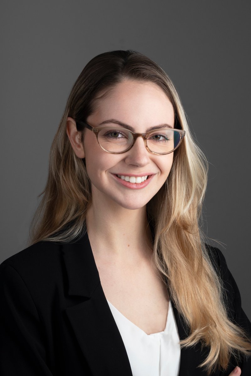 Hey, #medtwitter! I am a Brazilian physician and research fellow at <a href="/BIDMCSurgery/">BIDMC Department of Surgery</a>🔬Excited to apply to #GenSurg this #Match2023! I am passionate about liver transplant and global surgery and look forward to connecting with future colleagues and potential mentors #GenSurgMatch2023