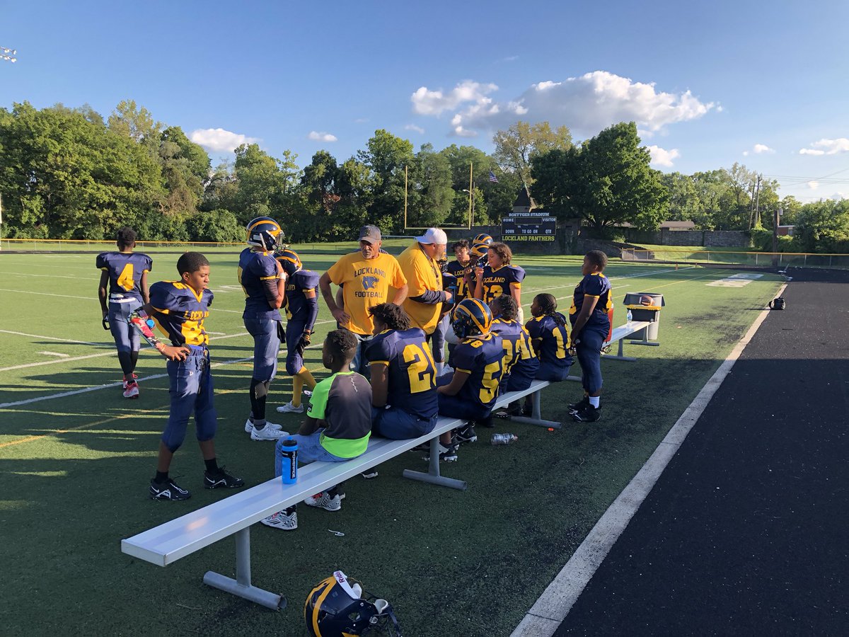LocklandLocal's tweet photo. Tough loss for our Middle School Panthers tonight vs @AthleticsNch in their home opener. Proud of the team for never quitting and keeping there heads held high. 1-1 now and on to next week! #PantherPride #EquipEngageMotivate #HabituallyHopeful https://t.co/0TjJcQ1lpy