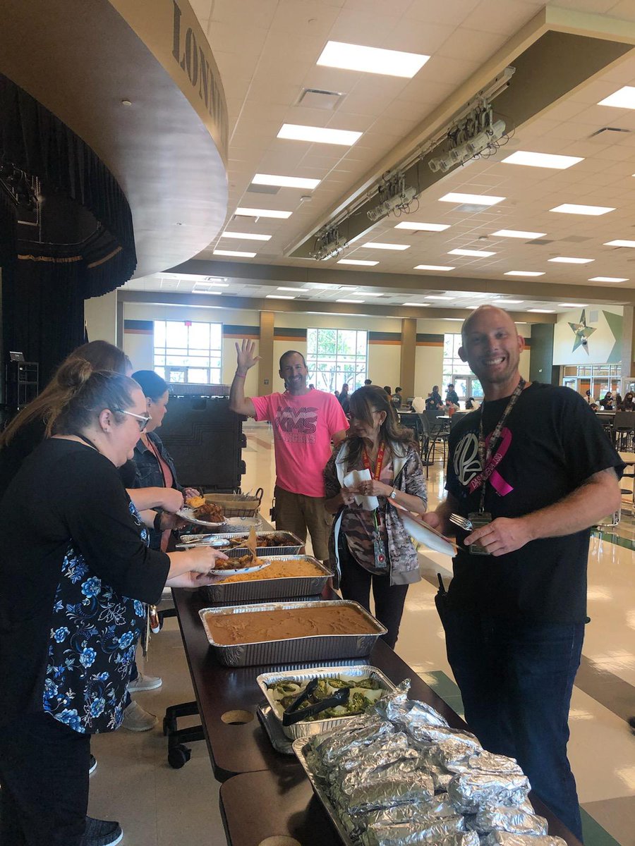 lbkellerms's tweet photo. Thank you @reydelpollo_tx for sponsoring our lunch today! It was delicious!
@webdmedia @PasadenaISD_TX @pasadenachamber https://t.co/p55ai8GlXd
