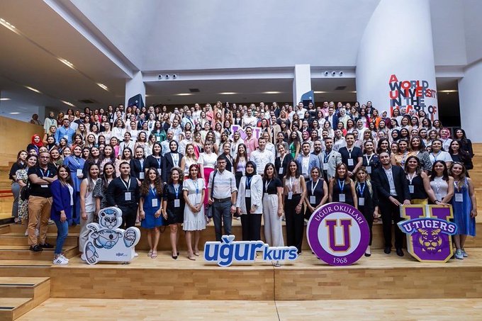 UoR_ICCAP's tweet photo. It was such a pleasure to deliver “Super Skills for Exam” workshop with Prof @Bilge_Uzun to 270 school counsellors of Uğur College @UgurOkullari last weekend at Bahcesehir University Future Campus in Istanbul. Great fun, electric atmosphere. @roehamptonpsych @RoehamptonUni https://t.co/7W2iCgKYpU