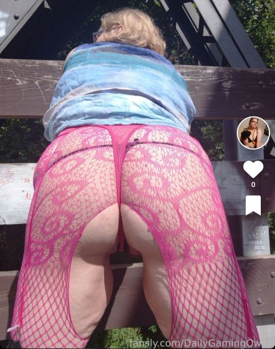 You come across me on the bike path like this. What are you doing? 10 RTs and I'll post another pic or<a href="/tag/outdoors"class="tags"><span>#outdoors</span></a><a href="/tag/ass"class="tags"><span>#ass</span></a><a href="/tag/public"class="tags"><span>#public</span></a><a href="/tag/nsfw"class="tags"><span>#nsfw</span></a><a href="/tag/outdoorfun"class="tags"><span>#outdoorfun</span></a><a href="/tag/publicexhibition"class="tags"><span>#publicexhibition</span></a>