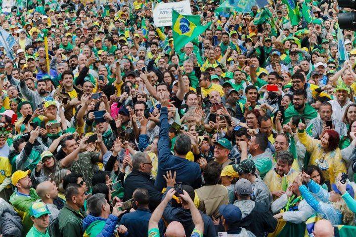 tarcisiogdf's tweet photo. FOI GIGANTE! 🇧🇷

Hoje, mostramos o quanto o Brasileiro e o Paulista amam essa pátria. Democraticamente, celebramos os 200 anos da nossa independência numa festa que tomou as ruas de todo o país. https://t.co/opYrLobjsw