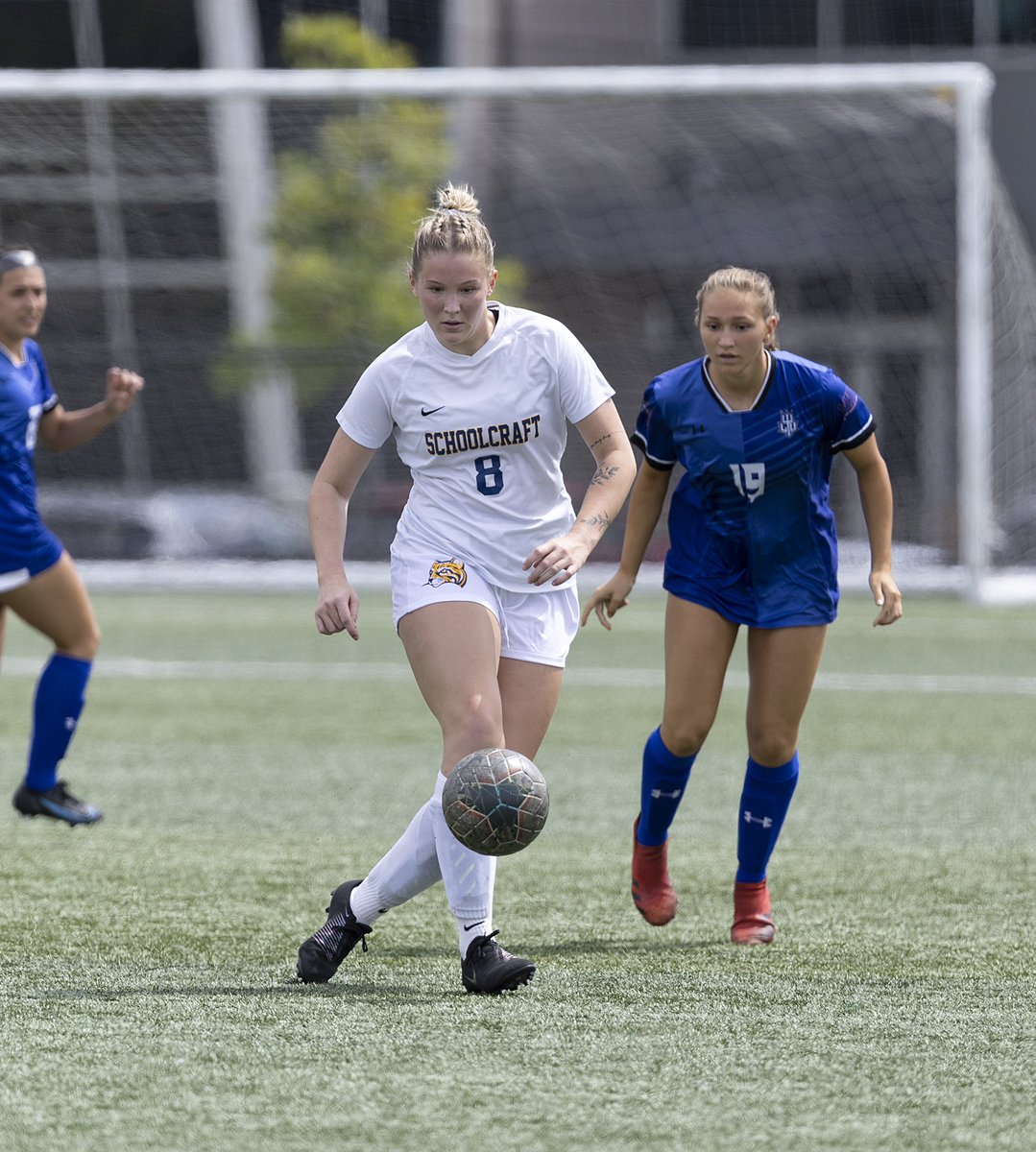 SchoolcraftWSOC's tweet photo. #17 Schoolcraft knocks off #4 Muskegon CC 3-1 on the road. 

Ceceilya Mernatti scored two goals and assisted on the 3rd to Katie Ferguson. 

Schoolcraft moves to 2-1 overall and 2-0 in the MCCAA. https://t.co/OnTtrbptxu