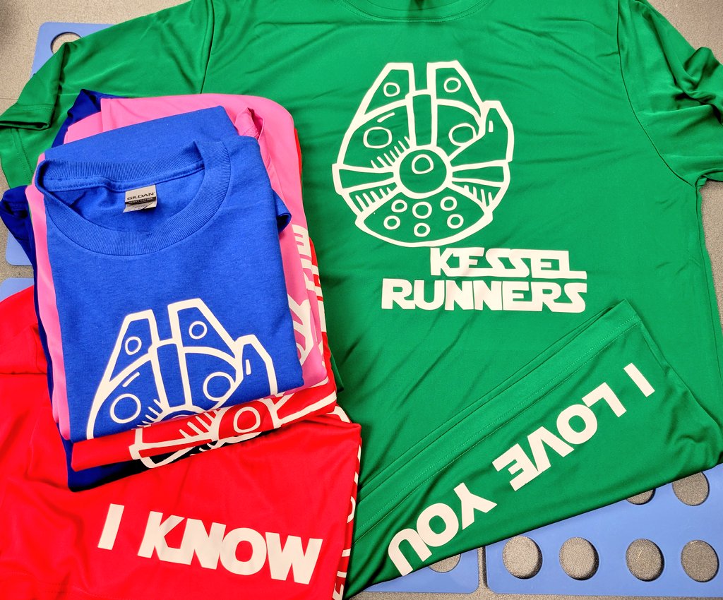AElliott_LHS's tweet photo. When you and your nerdy friends plan to run the Rugged Maniac and need team shirts made, it's nice to know who you can order from! Thanks @libertees for the fun gear! https://t.co/gkT3Jjo1kJ
