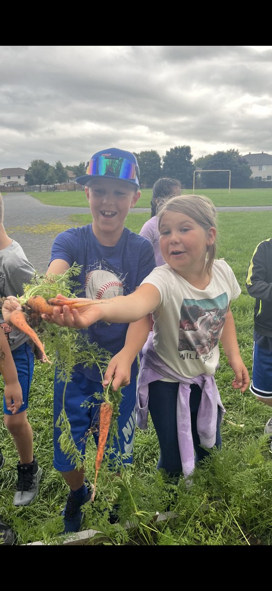 Mrs. Ows tweet media