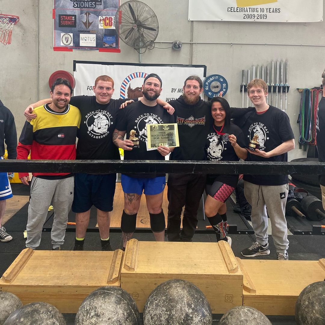 themomence's tweet photo. Have you ever lifted 💪 atlas stones or used battle ropes next to a 🐕. You can at StrongHouse Melbourne, powered by Momence.
.
.
.
#gymsoftware #gymowner #gymdog #fitnesscenter #fitnessstudio #fitnessstudioowner #battleropes #atlasstones #weightliftinggym https://t.co/SXyLPkcKEX