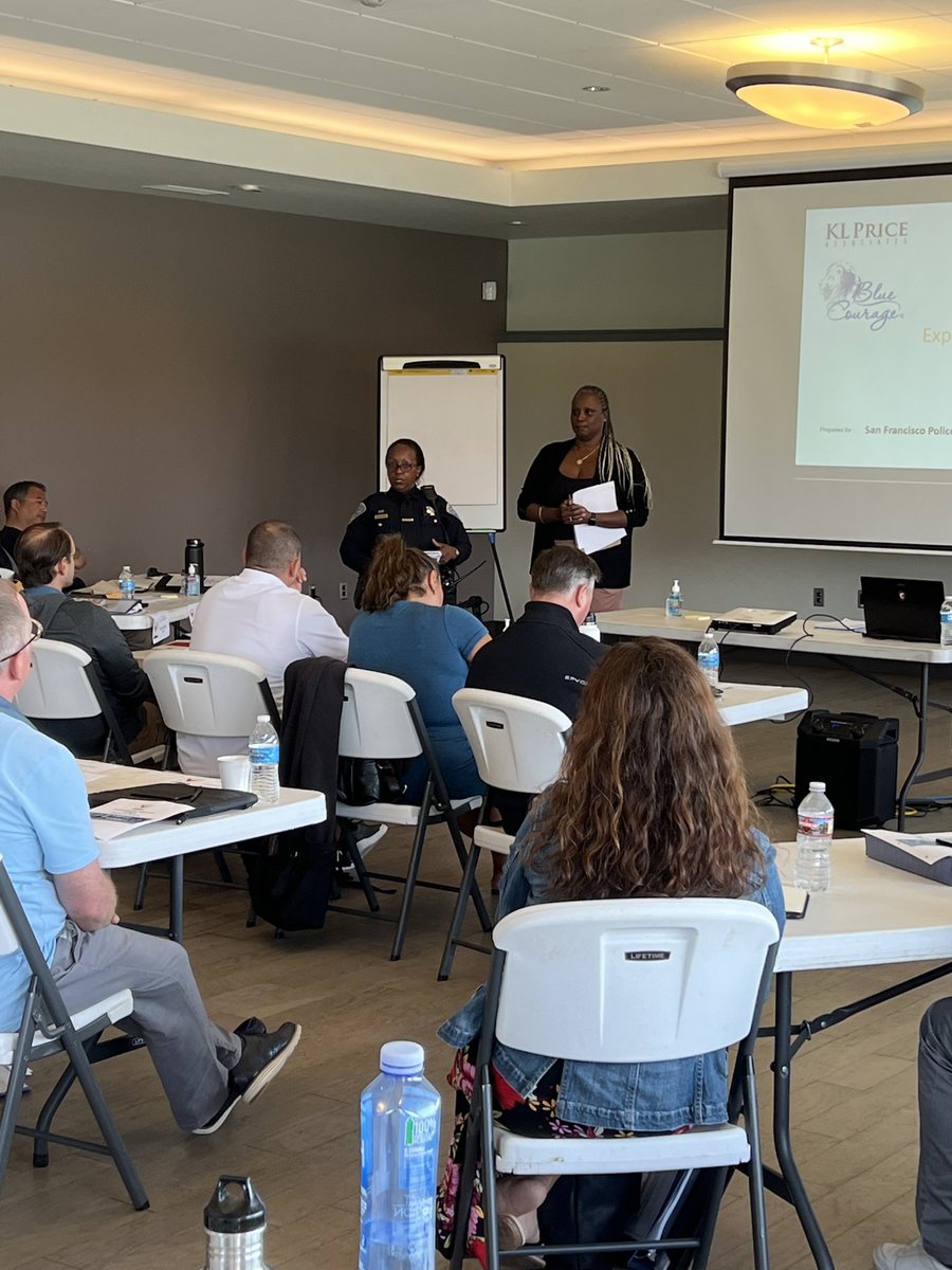 bluecourage's tweet photo. Chief Scott opening todays session at the SFPD Leadership Development Institute- cohort 4 members introducing Dr Ken Price who, with Michael’s assistance, is teaching Culture in policing! #sfpdLDI #BLUECOURAGE #LEleadership #culture #KenPrice #SFPD https://t.co/4V7bMmdaqT