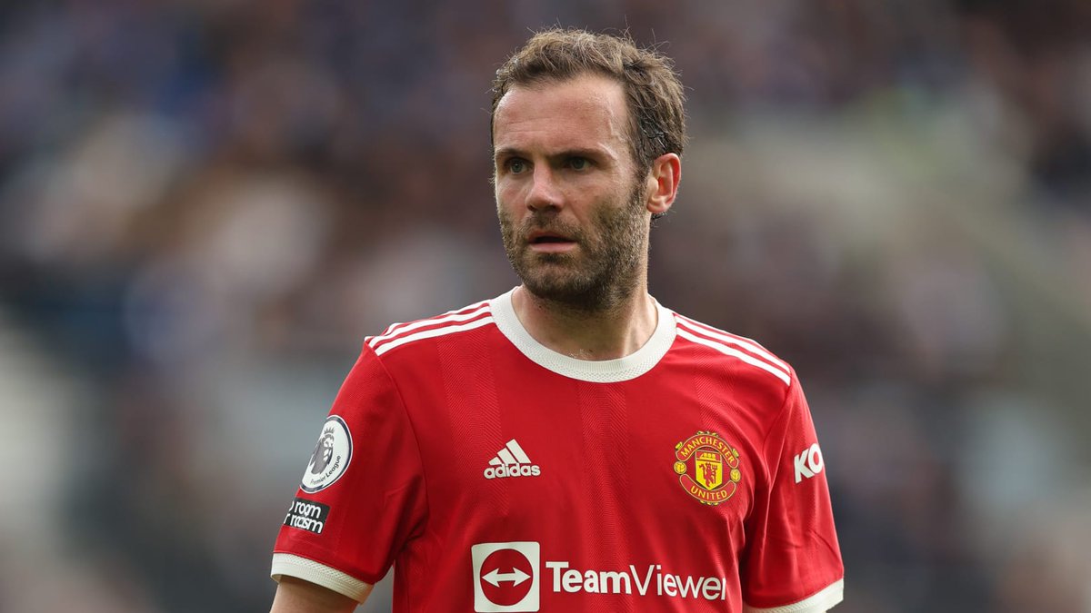 ALPERENUZAN42's tweet photo. Büyük Galatasaray ailesine hoşgeldin JUAN MATA 🤩💛❤️
#WelcomeMata https://t.co/H97v3lIhtP