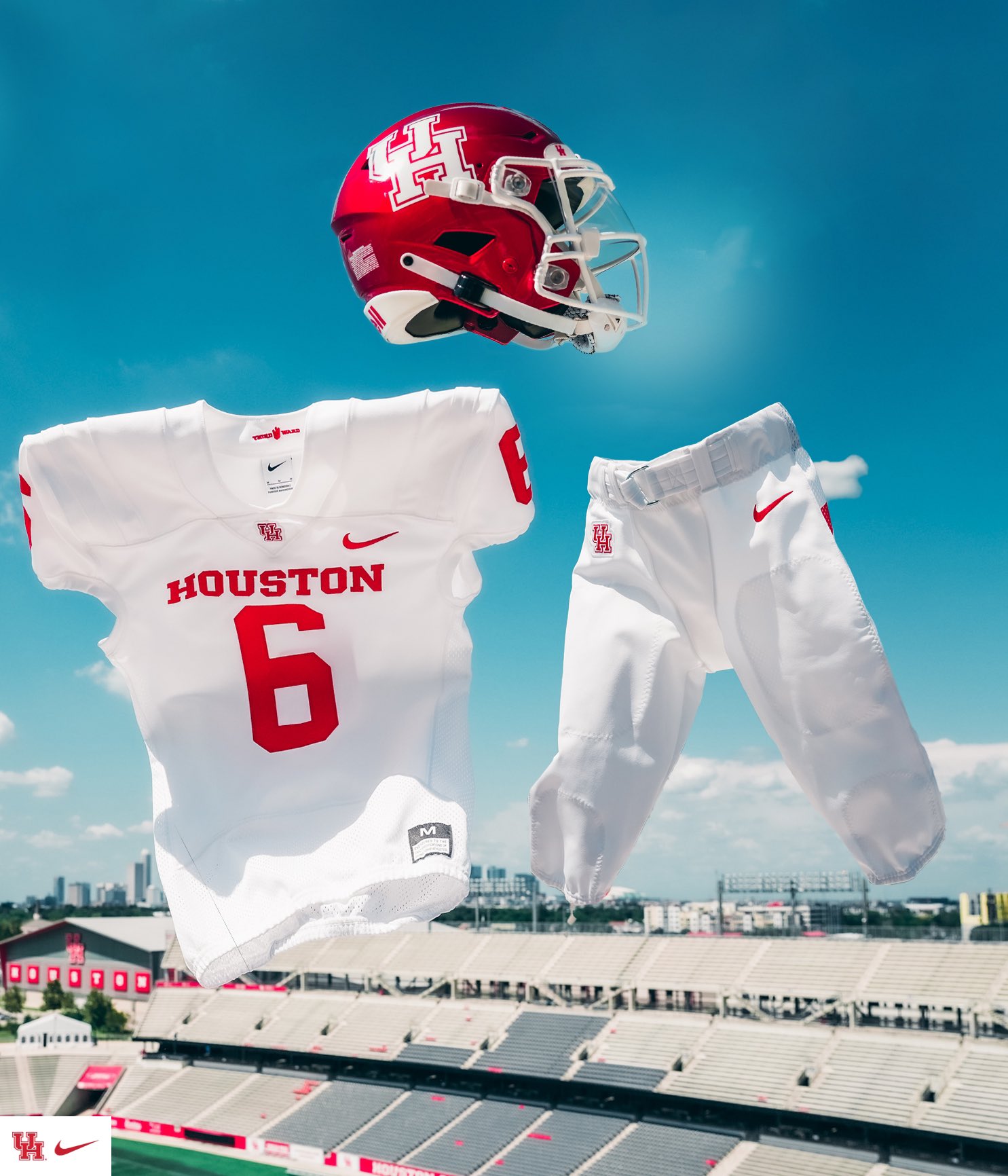 Houston Football on X: The uniform combo for Saturday: 🔴 ⚪️ ⚪️ #GoCoogs   / X