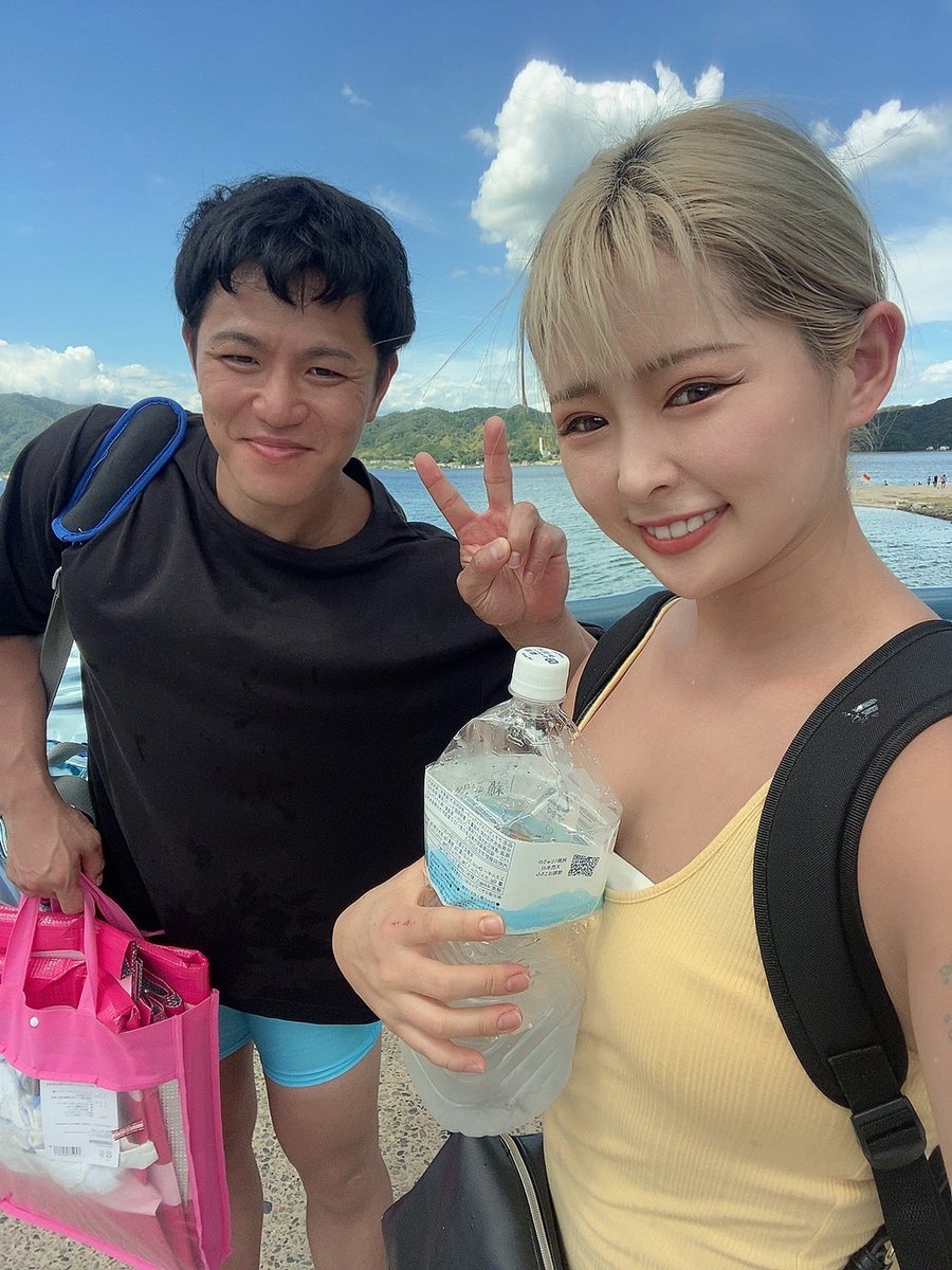 Aoi_190107's tweet photo. 海行きたい

あ、おはようございます☁️ https://t.co/EVUAWDy08A