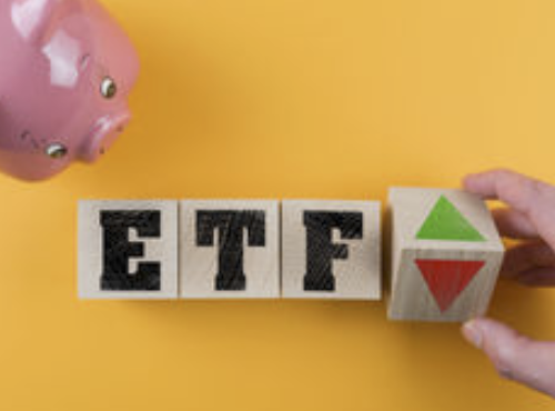 ETFsStockPicker's tweet image. #Leveraged_Inverse_Channel #BERZ #Direxion #FNGD #HIBS Top Performing Leveraged/Inverse ETFs: 09/04/2022 dlvr.it/SXxjwh bit.ly/3Avj28T