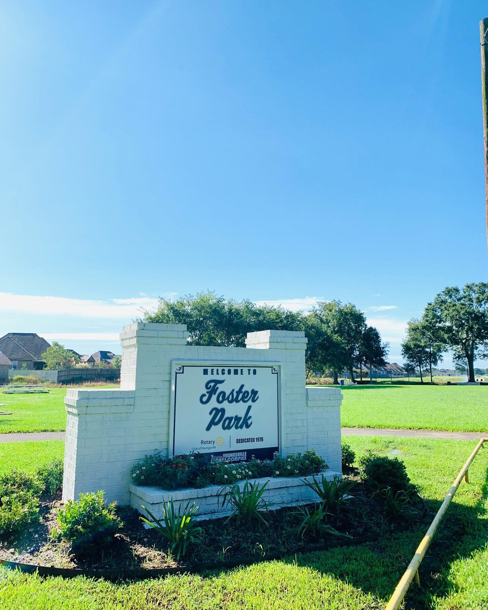 ConstructionARL's tweet photo. Foster Park located in a Youngsville, La has upgraded! They received a brand new concession stand and bathroom facility to start off the fall. We hope you all enjoy this new space! Way to go Youngsville!#fosterpark #youngsvillela #upgrade #concessionstand #fallready #construction https://t.co/xQkKTOEZrs