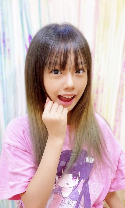 Twitterのコスプレ画像3