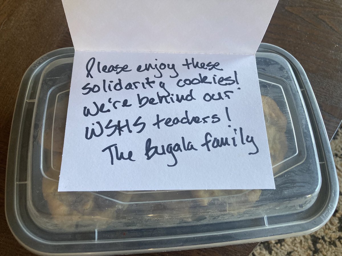 paulbugala's tweet photo. My gang visited picket lines at Gatewood, Madison and West Seattle HS with solidarity cookies! So grateful for our teachers! We hope @SeaPubSchools agrees to a contract that provides our students with the schools they deserve! #SEAStrong @SeattleEdAssoc https://t.co/kHsI7qH7cA