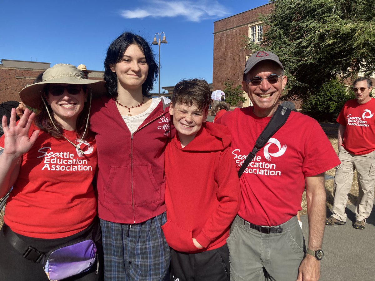 paulbugala's tweet photo. My gang visited picket lines at Gatewood, Madison and West Seattle HS with solidarity cookies! So grateful for our teachers! We hope @SeaPubSchools agrees to a contract that provides our students with the schools they deserve! #SEAStrong @SeattleEdAssoc https://t.co/kHsI7qH7cA