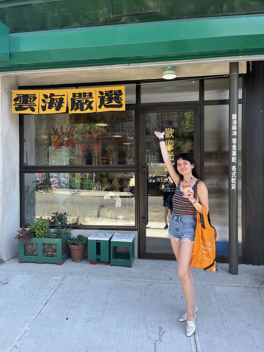 AmorArtis's tweet photo. Amor Artis members were busy this summer! Some of us reached important milestones including officially graduating from @HarvardHBS or becoming a published author in the book "Fifty Key Stage Musicals." Others explored the city as they moved to new neighborhoods. https://t.co/WlgdkPaL5q