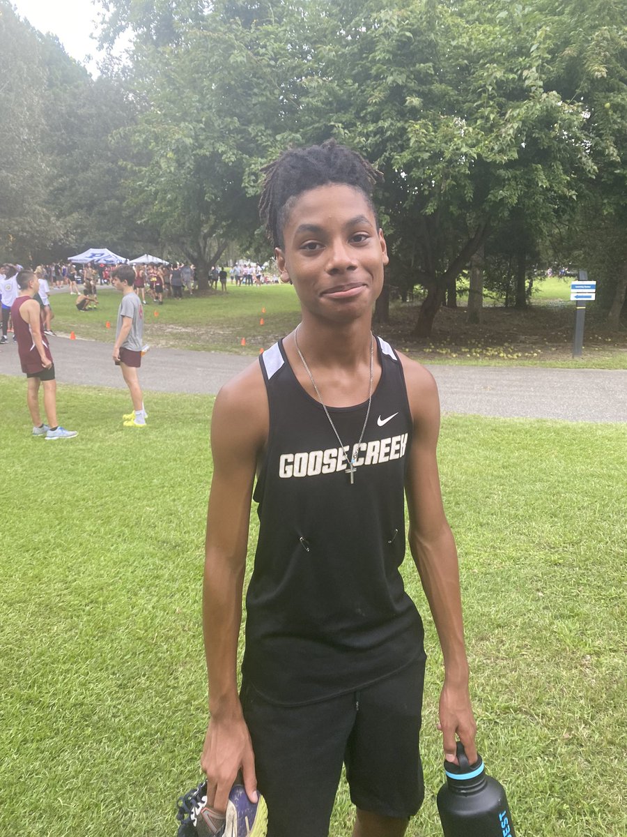xc_gchs's tweet photo. Congratulations to @GooseCreekHigh XC runner, Uriel Peters for taking 6th place at a time of 19.24 for the BHS meet! We are proud of Uriel and all of our awesome runners! @GCGatorAthletic https://t.co/MGTULGTehB