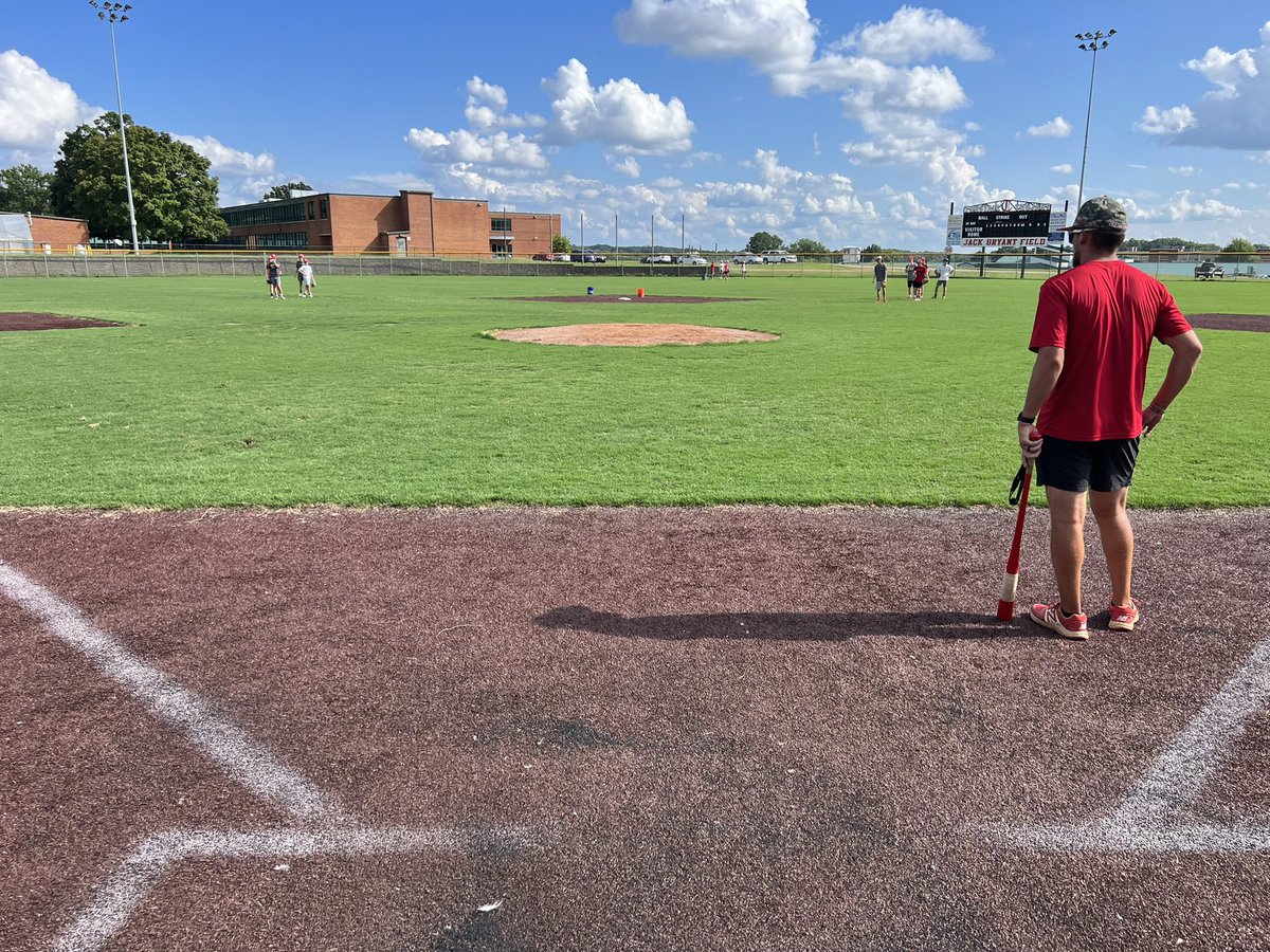 Tunstallbasebal's tweet photo. Day 1 #trojanpack https://t.co/8xaLhQZbrb
