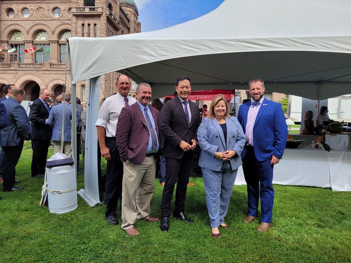 The much-anticipated reception is back at Queen’s Park! Thank you @BeefFarmersON for the delicious lunch 🍽️ If you ate today, #ThankAFarmer