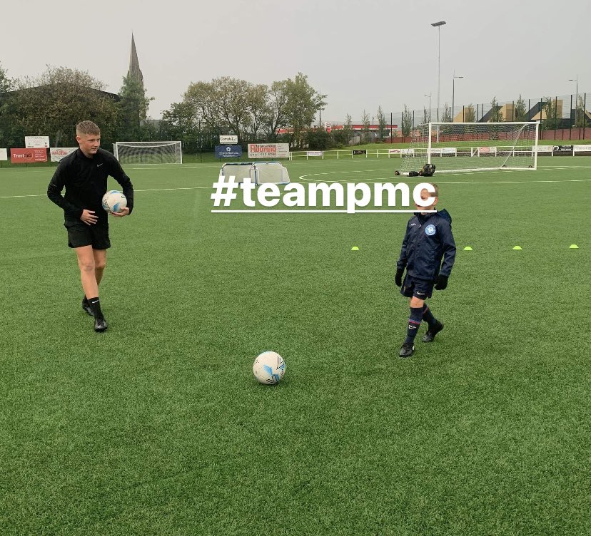 shonacrawford17's tweet photo. So proud of the boy 💙 delivered his first 121 coaching session today - the little lads smiles says it all 👊🏻 well done son ⚽️ #teampmc #bestinthewest #creatingstars 💫 #paulmooneycoaching https://t.co/o9spsz5iae