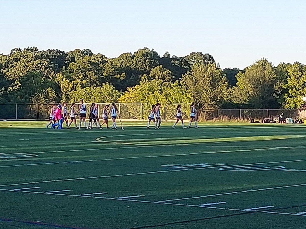 Forest Hills FH (@foresthillsfh) on Twitter photo Varsity with a strong 3-0 win over Rockford tonight! <a href="/RockfordAD/">Rockford Athletics</a> <a href="/MHSFHA/">Michigan High School Field Hockey Association</a> <a href="/GreatLakesRFH/">Great Lakes Regional Field Hockey</a> Varsity with a strong 3-0 win over Rockford tonight! <a href="/RockfordAD/">Rockford Athletics</a> <a href="/MHSFHA/">Michigan High School Field Hockey Association</a> <a href="/GreatLakesRFH/">Great Lakes Regional Field Hockey</a>