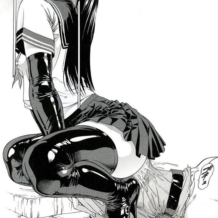 devilmaycvm's tweet photo. opening applications to become my chair soon https://t.co/UReW3V0tns