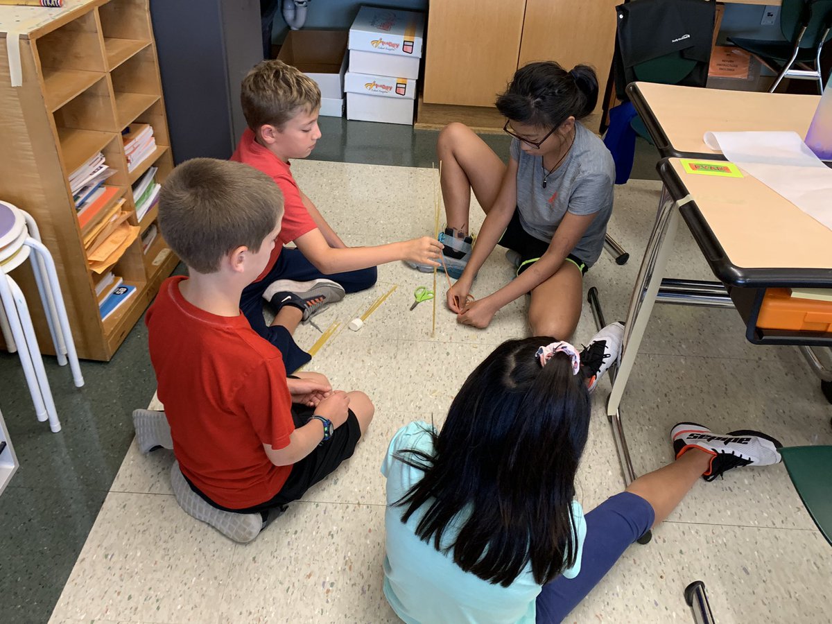 QRGega's tweet photo. It’s all about teamwork! Building the tallest, freestanding structure with spaghetti, marshmallows, tape, and string. #QRSpride https://t.co/nnNVdU8bQH