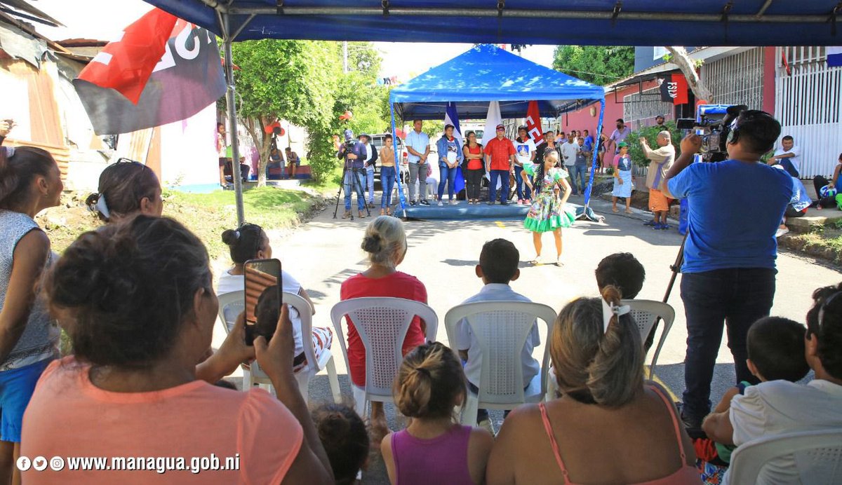 alcaldia_mga's tweet photo. #Autoridades municipales #inauguraron la tarde de este hoy, un proyecto de #Mejoramiento #Vial mediante Revestimiento Asfáltico en el Barrio 18 de mayo en el Distrito V de Managua.
#TodosLosTriunfosSonDelPueblo
#SeguimosCambiandoManagua https://t.co/BuB2ORy5sf