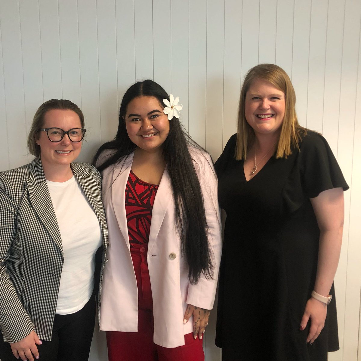 penny_davis's tweet photo. Fangirling the radiant and wise @Brianna_Fruean 🌸 climate change “warrior”. She advocates for Samoan farmers who have been adapting to changing climate for generations. Thanks to @GlblCtznAU @SarahMeredithAU ⭕️ for amplifying her voice 🌟 https://t.co/awXQPIbeef