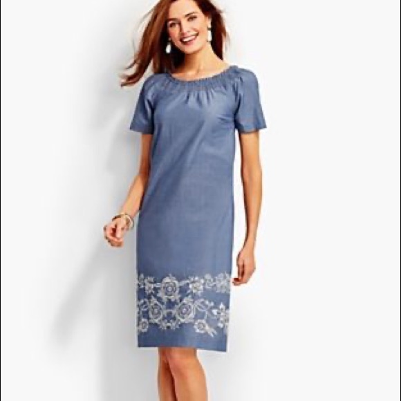 bluepugdesign's tweet photo. So good I had to share! Check out all the items I'm loving on @Poshmarkapp from @PaulaBe62843679 #poshmark #fashion #style #shopmycloset #loft #betseyjohnson #talbots: https://t.co/VuVU2Zfz1f https://t.co/UuaQv11Zf9