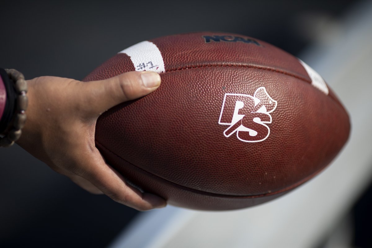 univpugetsound's tweet photo. 🗓️ Save the date, Loggers! 🪓 Homecoming and Family Weekend is Oct. 7–9! Join us for a football game, 5K, beer and wine tastings, classes, special celebrations, and more.
Check out the full schedule and register NOW: https://t.co/LGUxPBNGVt
#AlwaysALogger #LoggerUp https://t.co/vg4Lzp5INW