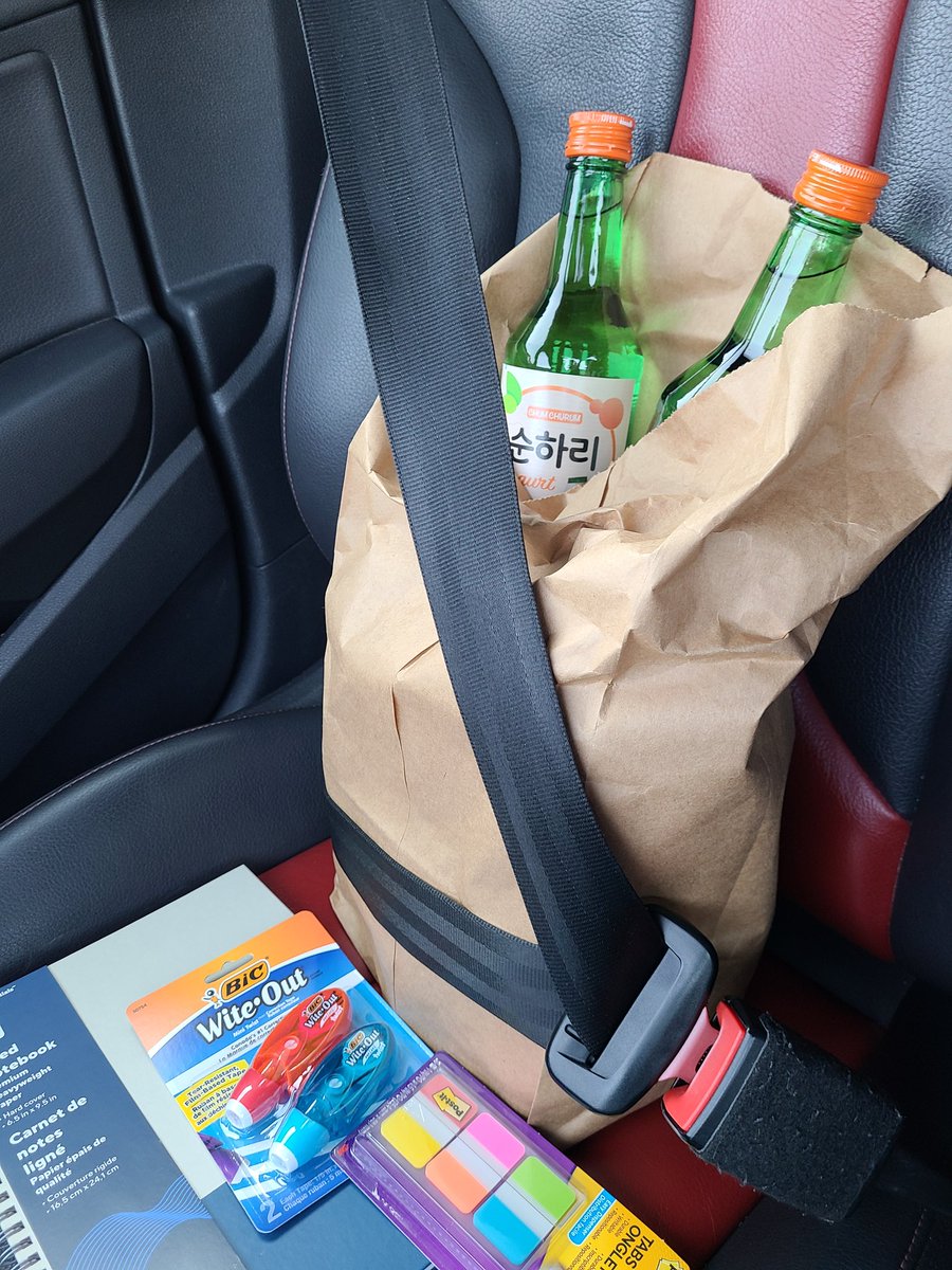 cosmiXoobin's tweet photo. i love back to school shopping https://t.co/SgOFuVaV0n