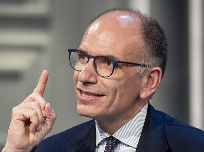 #Letta maledice il #Rosatellum perché farebbe vincere il cosiddetto centrodestra, con cui lui stesso ha governato nel 2013 e 2014 e con Draghi.
Ma questo #Rosatellum non l'ha proposto e votato il suo #PD?

Ad aver memoria quanti "ma mi faccia il piacere!" ci sarebbero..