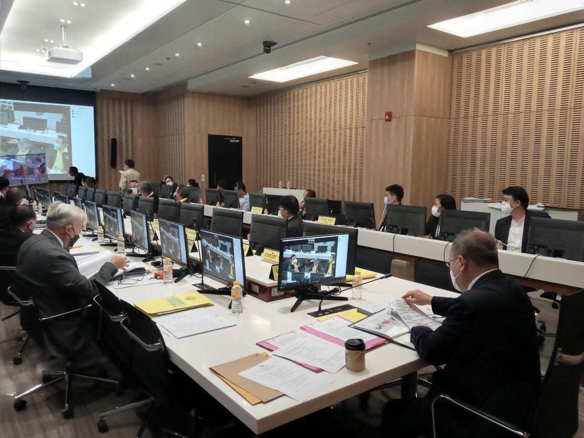 twisarut's tweet photo. ประชุมกรรมาธิการความมั่นคงแห่งรัฐ กิจการชายแดนไทย ยุทธศาสตร์ชาติ และการปฏิรูปประเทศ สภาผู้แทนราษฎร ครั้งที่ 96 https://t.co/emkrXzaIG6