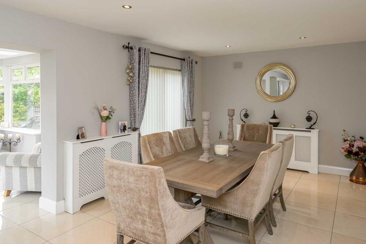 Perfect_ie's tweet photo. Exuding warmth and style in Ashbourne, Meath 💖👏🏡
https://t.co/yDYqop3Iye
#ashbourne #meath #forsale https://t.co/IlJkzrMJuG