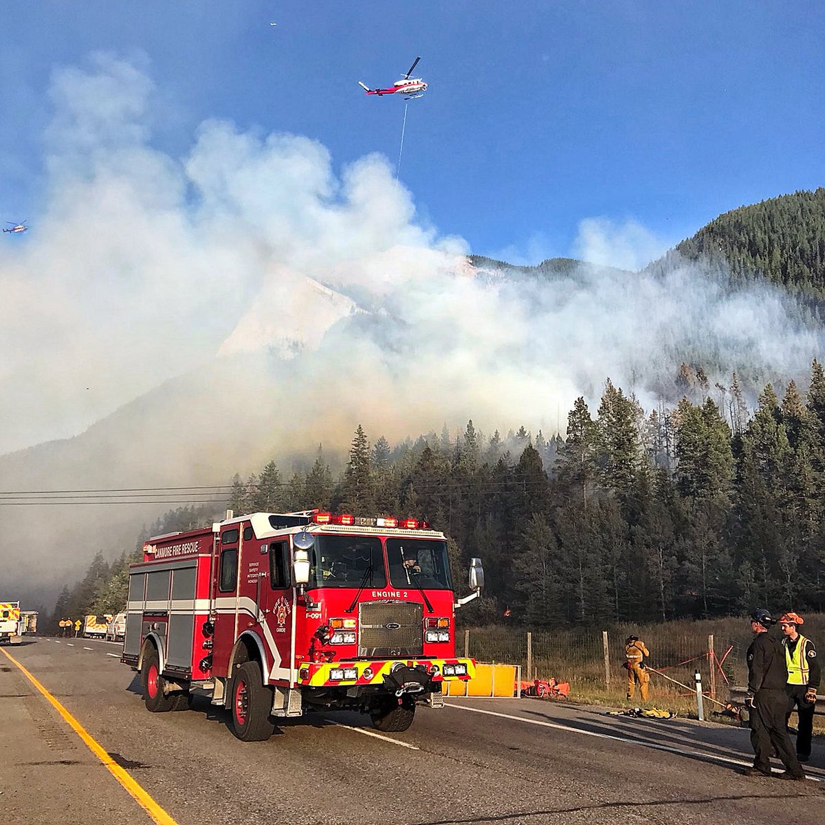 CanmoreFF_Assoc's tweet photo. We have changed our name to @CanmoreFF_Assoc, to be consistent with our Facebook page. Follow us for an insight into the work of our paramedic firefighters. We will also continue to post local safety and public information messages here.
#CanmoreFirefightersAssociation https://t.co/IyfeAruElM