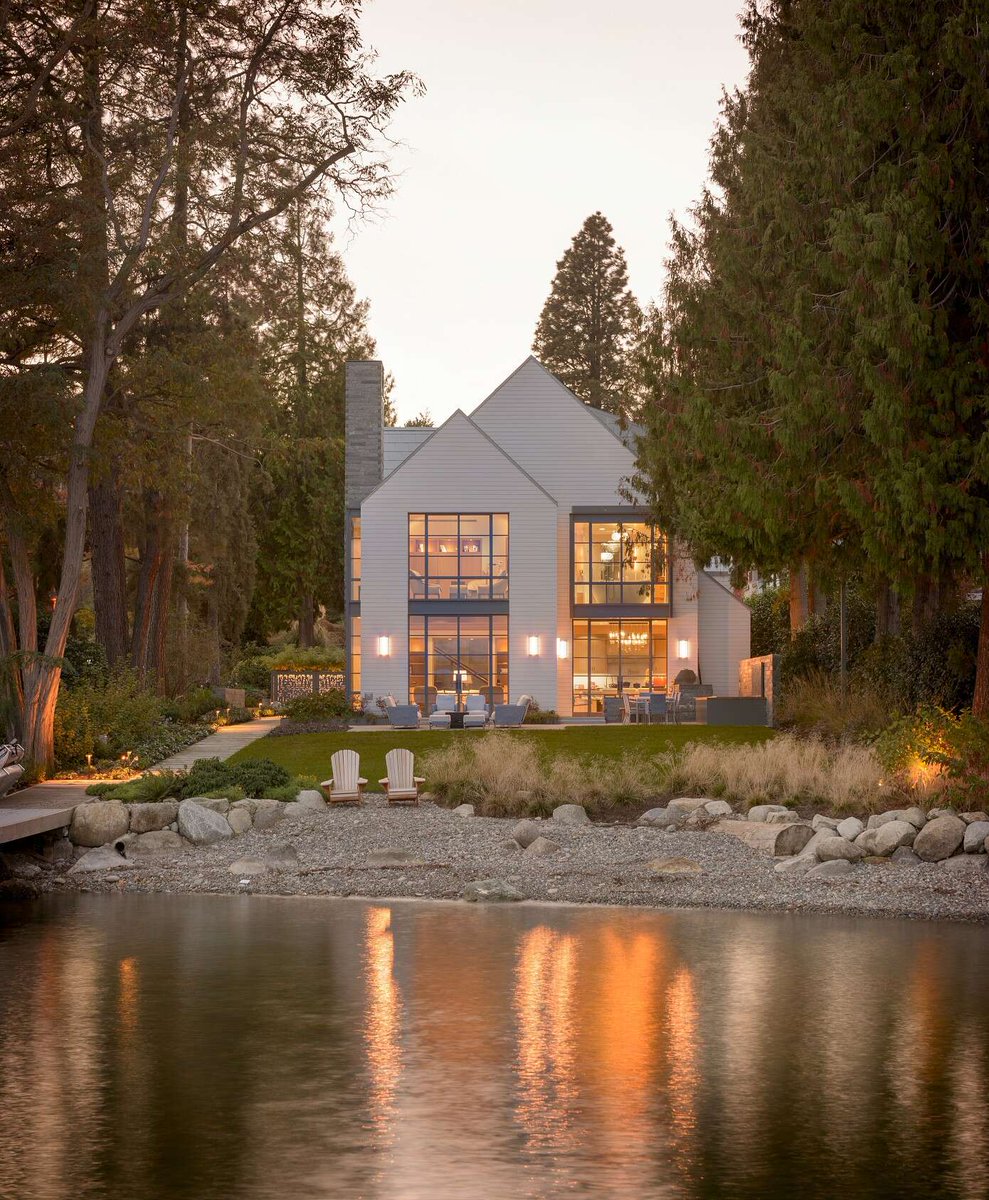 HomeAdore's tweet photo. Lake Cove Residence by Stuart Silk Architects

https://t.co/ietAMo44mc 

#interiordesign #decoration #home #architecture https://t.co/Hw8BIXteyQ